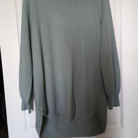 Reitmans Sweater Tunic - Picture 5 of 5